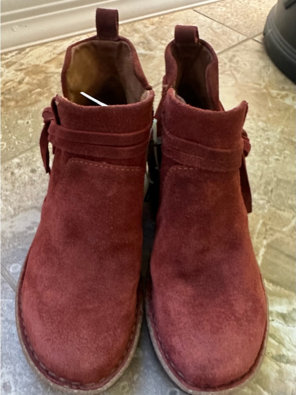 NWOB Born Maroon Suede Women’s Boots Size 37